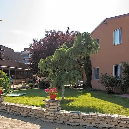 Club De Vacanta Corabia Piratilor - Family Mamaia Nord Hotel